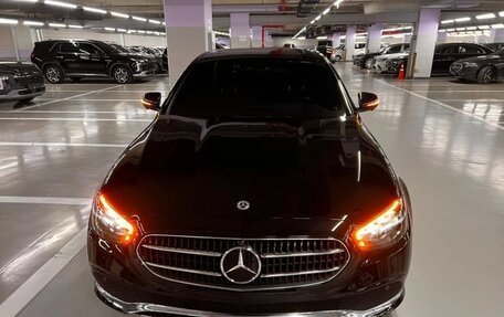 Mercedes-Benz E-Класс, 2023 год, 4 180 000 рублей, 3 фотография