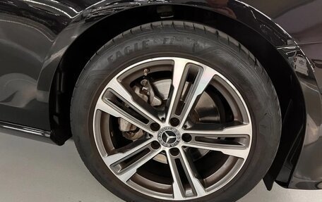 Mercedes-Benz E-Класс, 2023 год, 4 180 000 рублей, 5 фотография