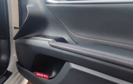 Toyota Camry, 2021 год, 3 300 000 рублей, 9 фотография