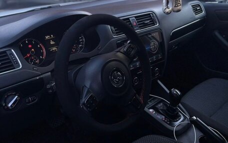 Volkswagen Jetta VI, 2012 год, 1 050 000 рублей, 7 фотография