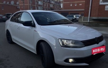 Volkswagen Jetta VI, 2012 год, 1 050 000 рублей, 4 фотография