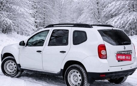 Renault Duster I рестайлинг, 2013 год, 715 000 рублей, 2 фотография