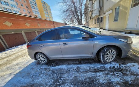 Hyundai Solaris II рестайлинг, 2018 год, 1 300 000 рублей, 5 фотография