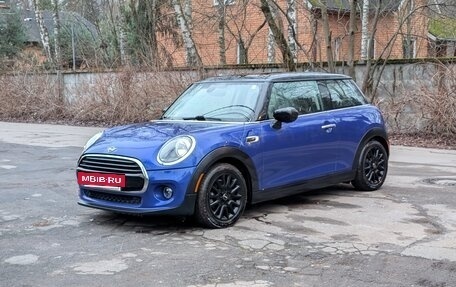 MINI Hatch, 2019 год, 1 750 000 рублей, 2 фотография
