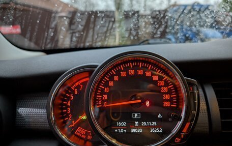 MINI Hatch, 2019 год, 1 750 000 рублей, 19 фотография