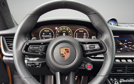 Porsche 911, 2026 год, 24 000 000 рублей, 11 фотография