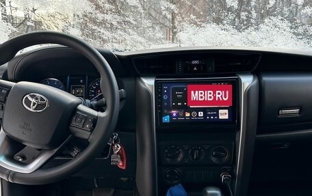 Toyota Fortuner II, 2022 год, 4 500 000 рублей, 5 фотография