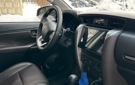 Toyota Fortuner II, 2022 год, 4 500 000 рублей, 11 фотография