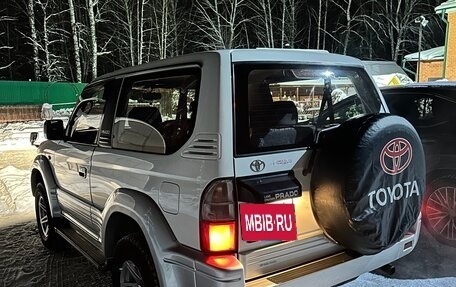 Toyota Land Cruiser Prado 90 рестайлинг, 1997 год, 1 900 000 рублей, 2 фотография