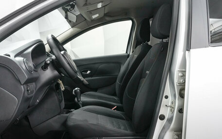 Renault Sandero II рестайлинг, 2017 год, 898 000 рублей, 10 фотография