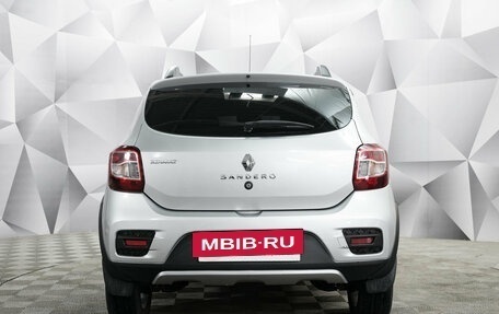 Renault Sandero II рестайлинг, 2017 год, 898 000 рублей, 4 фотография