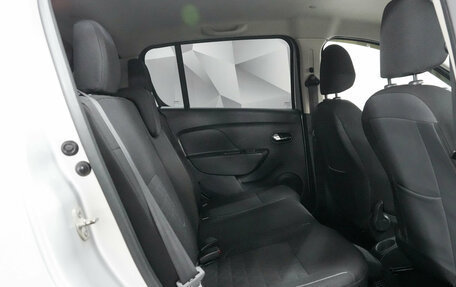 Renault Sandero II рестайлинг, 2017 год, 898 000 рублей, 13 фотография