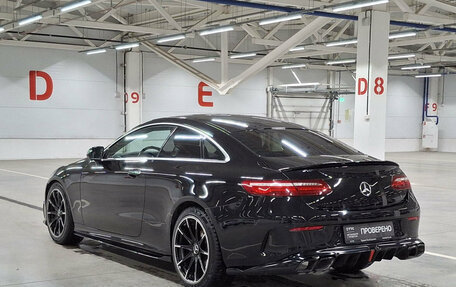 Mercedes-Benz E-Класс, 2018 год, 3 999 000 рублей, 8 фотография