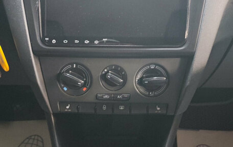 Skoda Rapid I, 2014 год, 660 000 рублей, 13 фотография