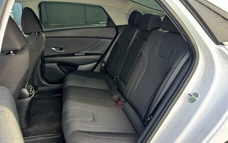 Hyundai Elantra, 2021 год, 1 899 000 рублей, 10 фотография