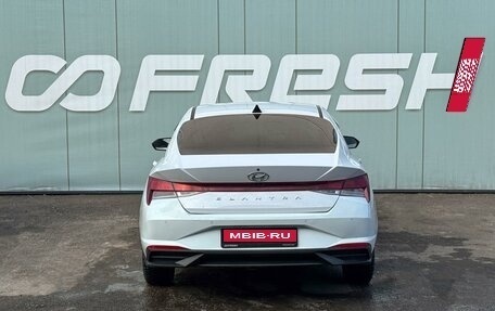Hyundai Elantra, 2021 год, 1 899 000 рублей, 4 фотография