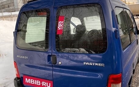 Peugeot Partner II рестайлинг 2, 2011 год, 360 000 рублей, 6 фотография