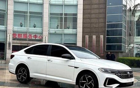 Volkswagen Lavida, 2023 год, 1 790 000 рублей, 3 фотография