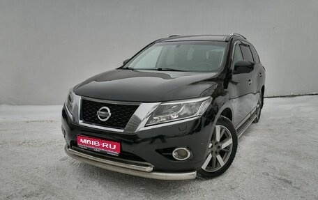 Nissan Pathfinder, 2014 год, 1 850 000 рублей, 1 фотография