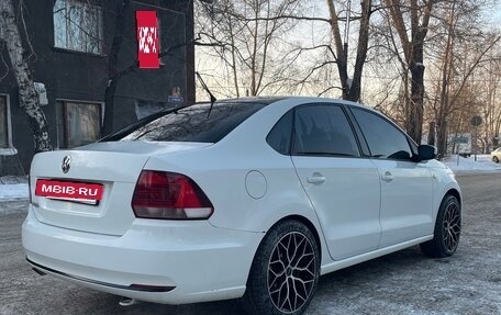 Volkswagen Polo VI (EU Market), 2016 год, 1 050 000 рублей, 3 фотография