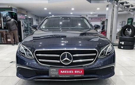 Mercedes-Benz E-Класс, 2019 год, 2 749 000 рублей, 2 фотография