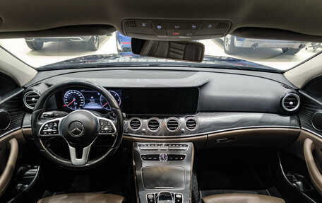 Mercedes-Benz E-Класс, 2019 год, 2 749 000 рублей, 14 фотография