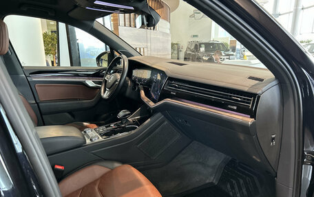 Volkswagen Touareg III, 2020 год, 6 160 000 рублей, 11 фотография