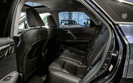 Lexus RX IV рестайлинг, 2016 год, 3 040 000 рублей, 12 фотография