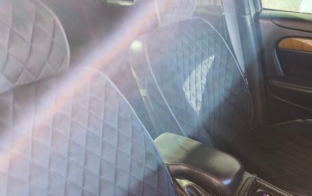 Jaguar S-Type I рестайлинг, 1999 год, 700 000 рублей, 34 фотография