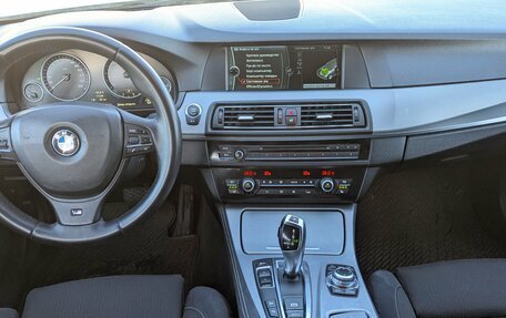 BMW 5 серия, 2011 год, 1 560 000 рублей, 7 фотография