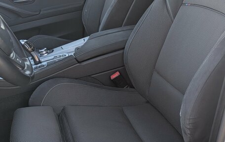 BMW 5 серия, 2011 год, 1 560 000 рублей, 16 фотография