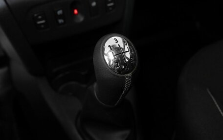 Renault Sandero II рестайлинг, 2016 год, 855 000 рублей, 14 фотография