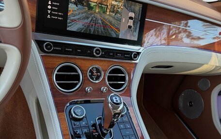 Bentley Continental GT III, 2018 год, 13 300 000 рублей, 6 фотография