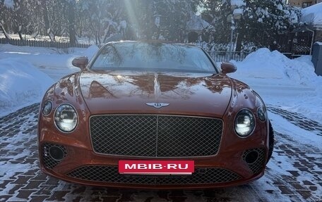 Bentley Continental GT III, 2018 год, 13 300 000 рублей, 7 фотография