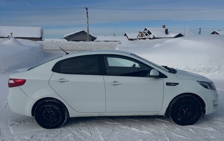 KIA Rio III рестайлинг, 2013 год, 650 000 рублей, 3 фотография