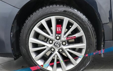 Toyota Camry, 2017 год, 2 550 000 рублей, 9 фотография