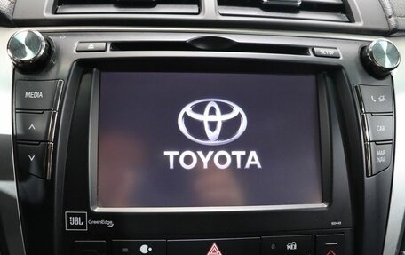 Toyota Camry, 2017 год, 2 550 000 рублей, 21 фотография