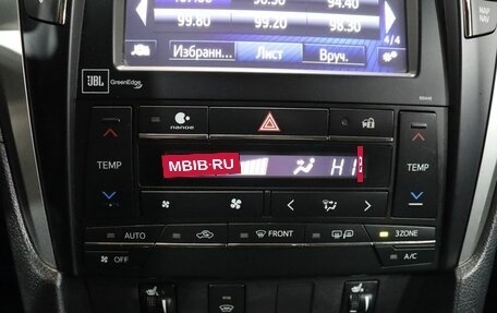 Toyota Camry, 2017 год, 2 550 000 рублей, 20 фотография