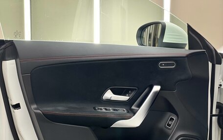 Mercedes-Benz CLA, 2022 год, 4 000 000 рублей, 7 фотография