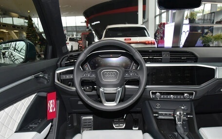 Audi Q3, 2025 год, 4 040 000 рублей, 8 фотография