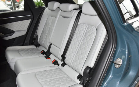 Audi Q3, 2025 год, 4 040 000 рублей, 14 фотография