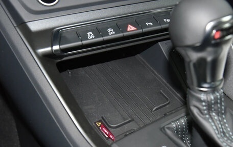 Audi Q3, 2025 год, 4 040 000 рублей, 13 фотография