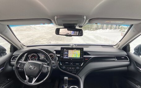 Toyota Camry, 2021 год, 3 300 000 рублей, 16 фотография