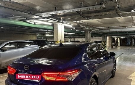 Toyota Camry, 2021 год, 3 300 000 рублей, 27 фотография