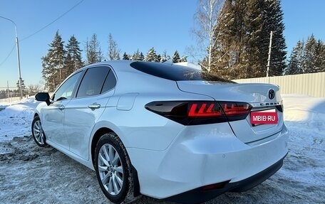 Toyota Camry, 2020 год, 2 850 000 рублей, 14 фотография