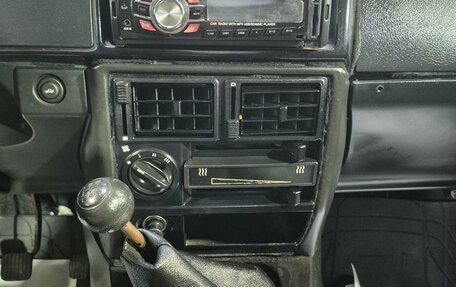 ИЖ 2126 «Ода», 2002 год, 120 000 рублей, 13 фотография