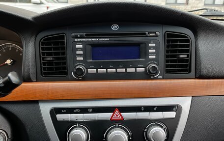 Lifan Solano I (630) рестайлинг, 2011 год, 350 000 рублей, 25 фотография