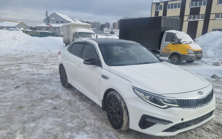 KIA Optima IV, 2019 год, 1 100 000 рублей, 2 фотография