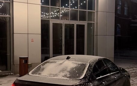 BMW 5 серия, 2012 год, 2 400 000 рублей, 3 фотография