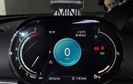 MINI Clubman, 2023 год, 2 400 000 рублей, 8 фотография